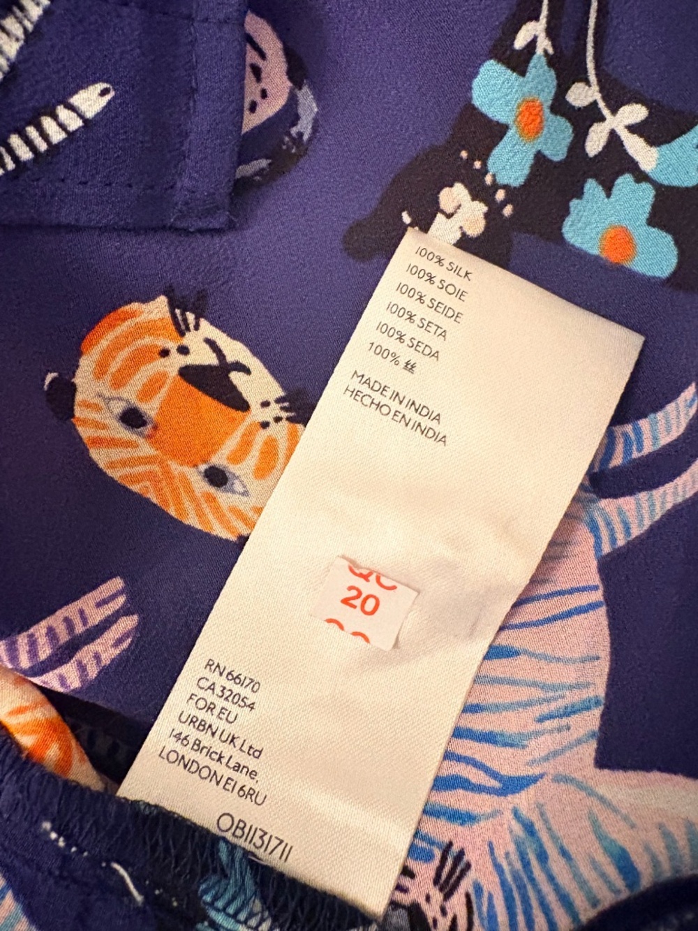 Anthropologie Silk Blouse Tiger Cat Print - Picture 10 of 14